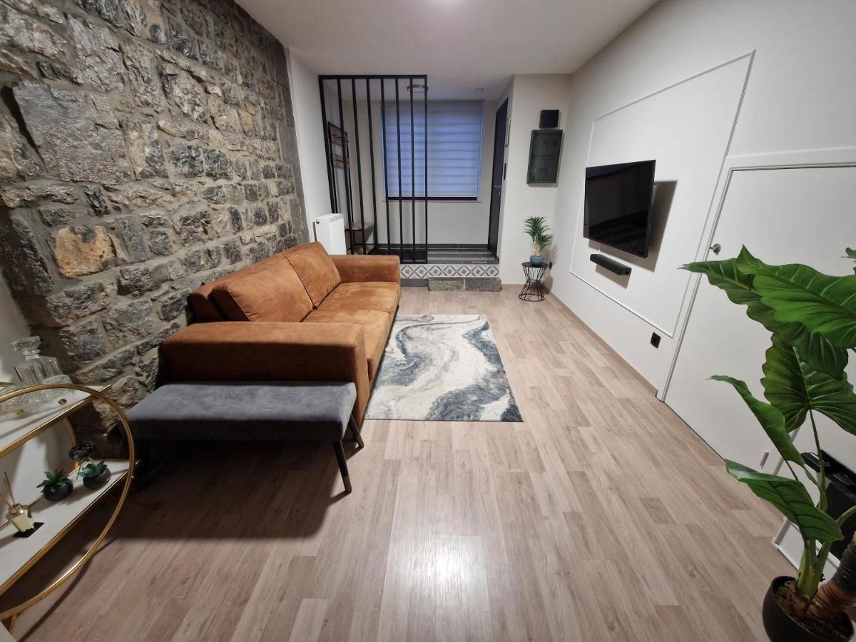 Gîte Genius Loci Marche-en-Famenne Extérieur photo